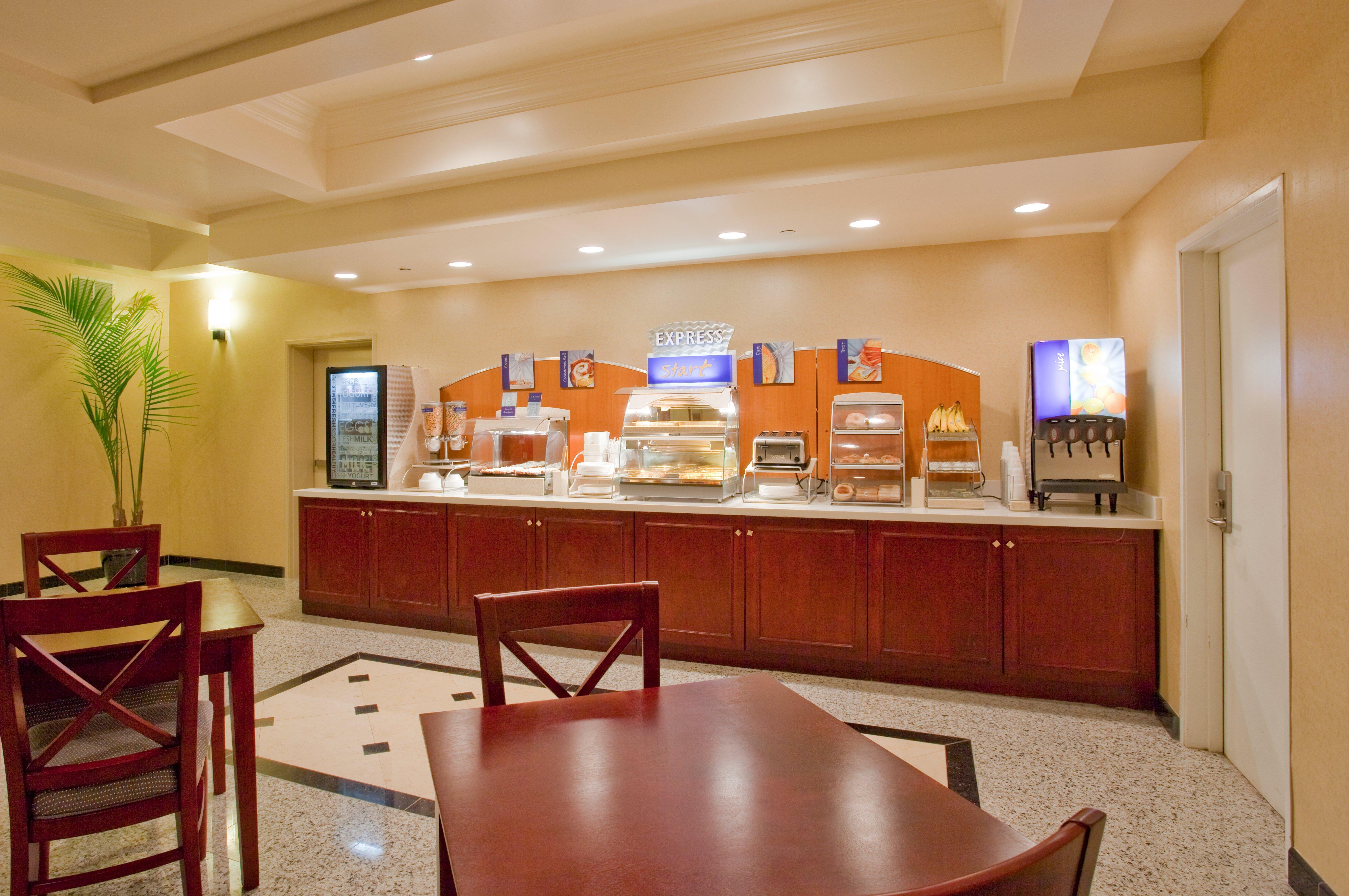 Holiday Inn Express Hotel & Suites Los Angeles Airport Hawthorne By Ihg Restaurante foto