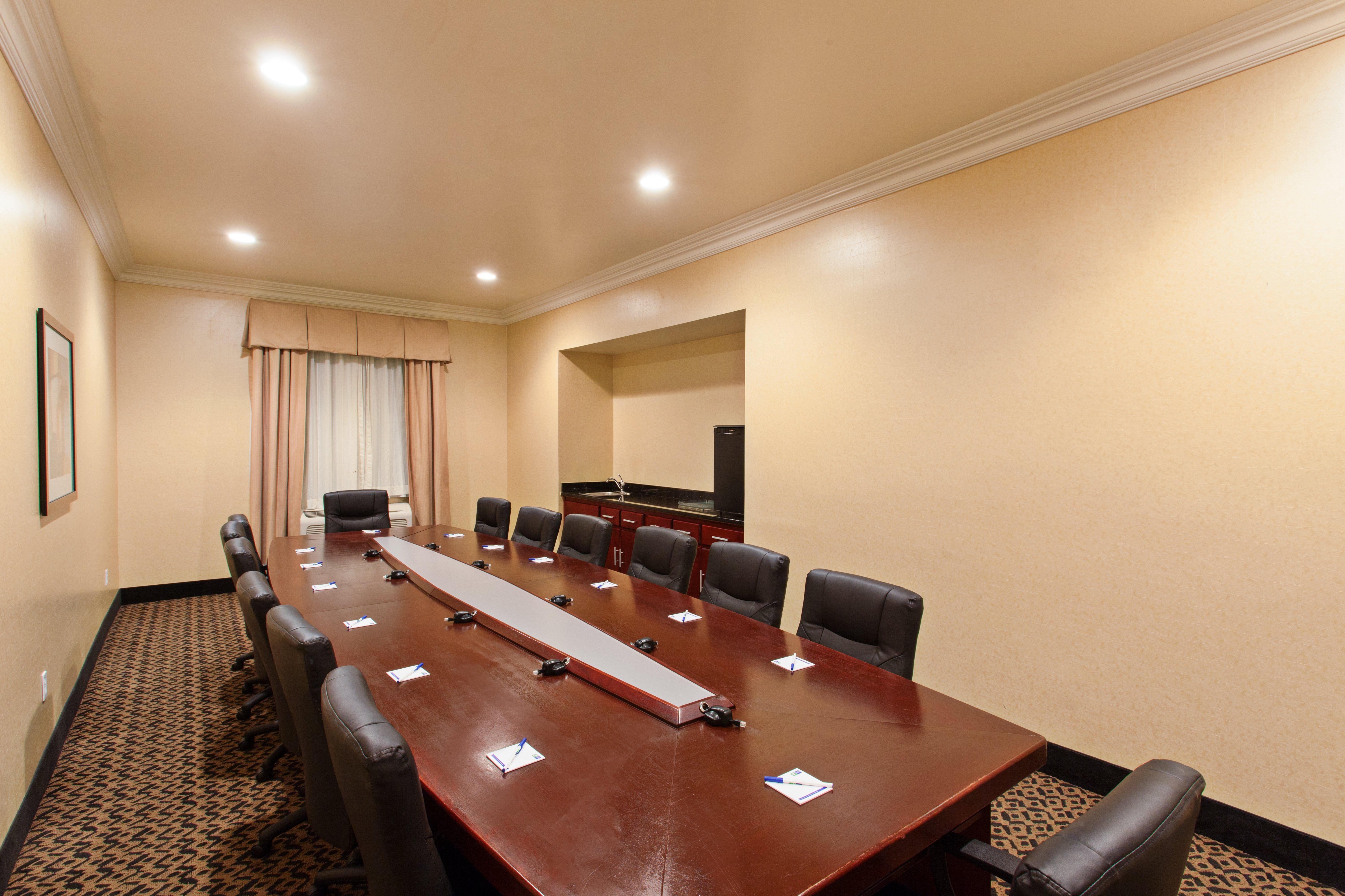 Holiday Inn Express Hotel & Suites Los Angeles Airport Hawthorne By Ihg Exterior foto